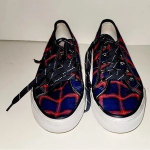 Tommy Hilfiger Size 10 Women's or Men's Athletic Shoes Fabric Shoelaces up